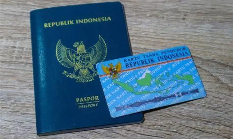 Paspor sebagai Bukti Kewarganegaraan Buku paspor sebagai simbol warga negara