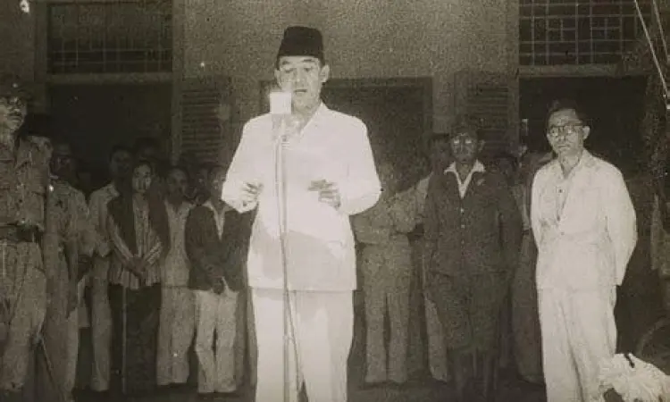 Proklamasi Kemerdekaan Proklamasi Kemerdekaan Indonesia 17 Agustus 1945