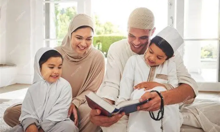 Ibu sebagai Madrasah Utama Peran ibu sebagai pendidik utama dalam Islam