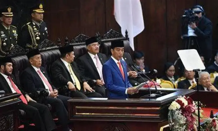 Presiden Indonesia memberikan pidato kenegaraan