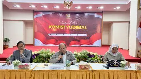 Seleksi Hakim Agung Proses seleksi transparan calon hakim agung oleh KY