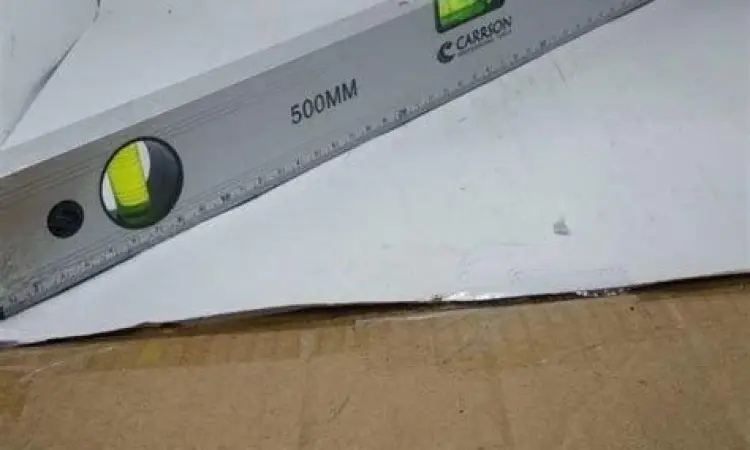 Penggunaan waterpas selang pada konstruksi