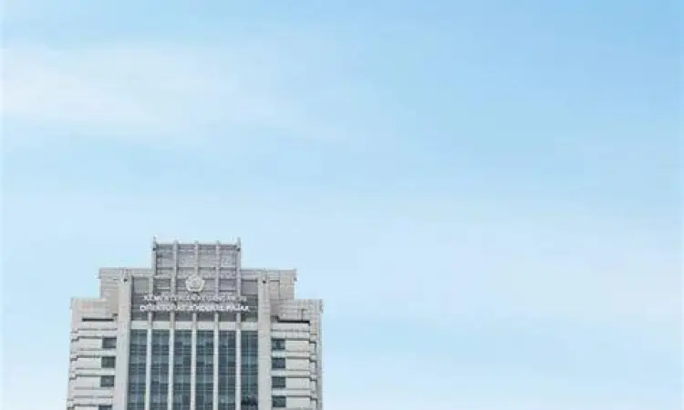 Suasana pelayanan pajak di kantor daerah