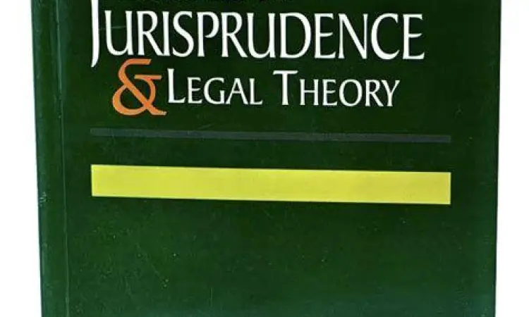 Koleksi buku hukum yang menjelaskan asas legalitas