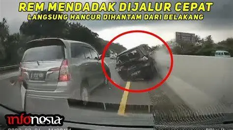Inersia pada Transportasi Efek inersia pada penumpang mobil saat pengereman