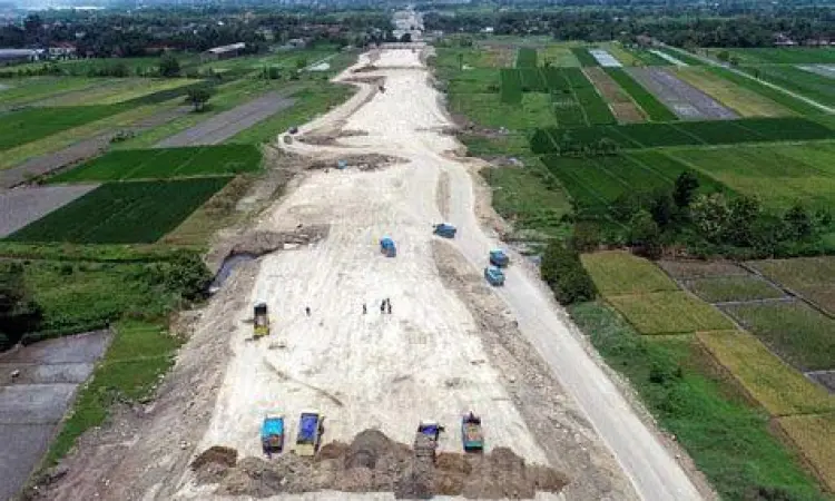 Proyek pembangunan infrastruktur yang dibiayai dari pajak