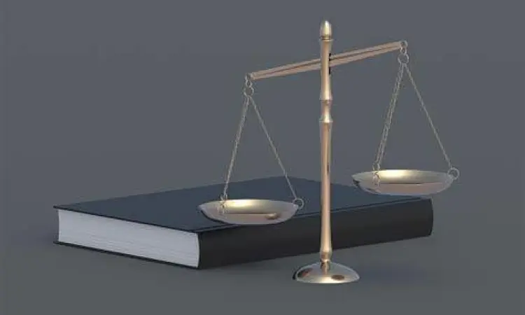 Simbol keadilan dan konstitusi