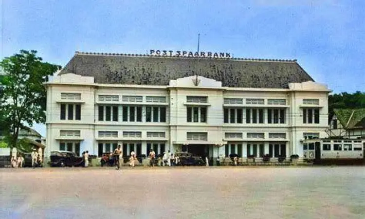 Gedung Postspaarbank era Hindia Belanda