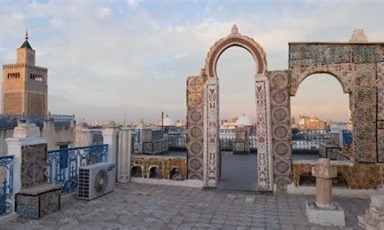 Madinah Kota Beradab Pemandangan kota Madinah kuno