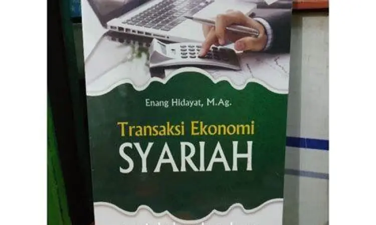 Transaksi Syariah Halal Ilustrasi transaksi halal dalam pasar islam