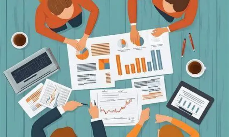 Konsultan pajak melakukan analisis kewajaran transaksi