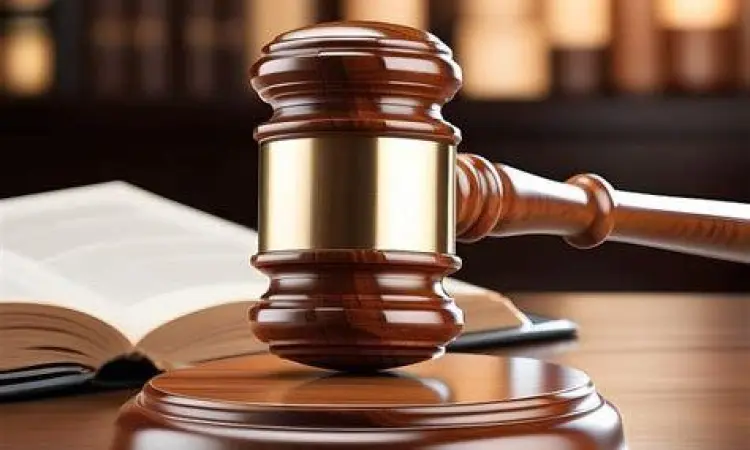 Simbol keadilan hukum dalam pengujian peraturan