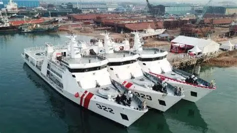 Patroli Maritim Indonesia Kapal patroli Bakamla menjaga kedaulatan di ZEE