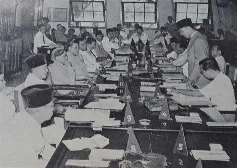 Sidang Kedua BPUPKI Suasana sidang kedua BPUPKI Juli 1945