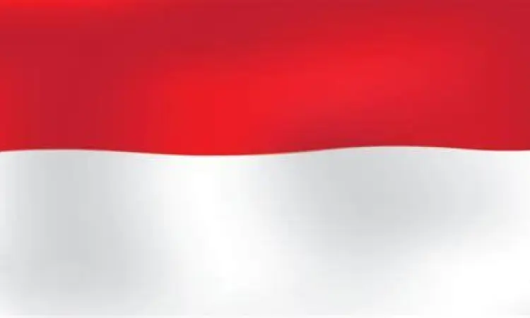 Bendera Merah Putih berkibar sebagai simbol kedaulatan