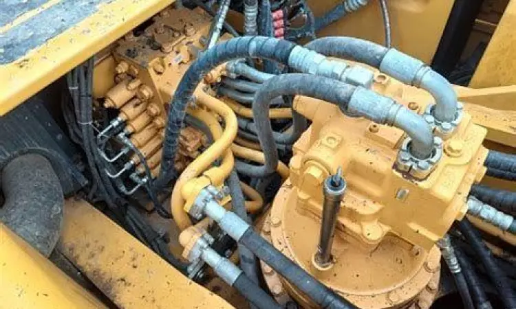 Ekskavator Konstruksi Excavator menggunakan sistem hidrolik hukum pascal