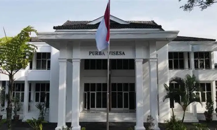 Gedung pemerintahan pendidikan Indonesia