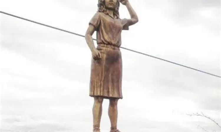 Monumen peringatan Marsinah di Nganjuk